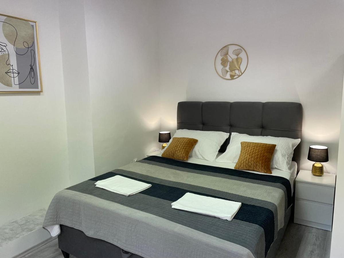 Apartment Studio Beauty In Centar Pula Exterior foto